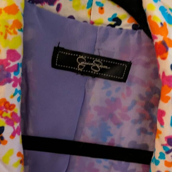 Jessica Simpson Floral blazer with purple lining - size 1X - Picture 4 of 4